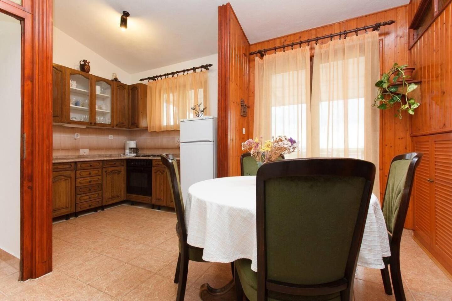 Apartments Zeljko Seget Vranjica Ngoại thất bức ảnh